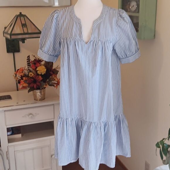 Aware by Vero Moda Striped Shift - Picture 2 of 13